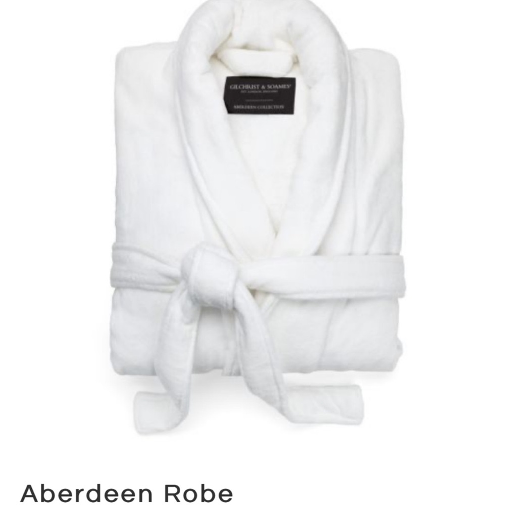 NWOT Cotton Velour White Bathrobe - Picture 7 of 9